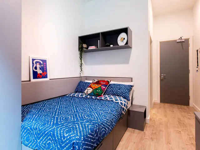 Standard room image 1