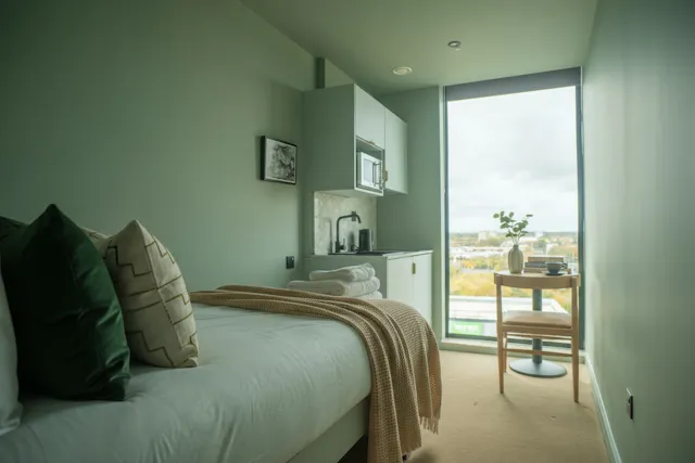 Cosy room image 2