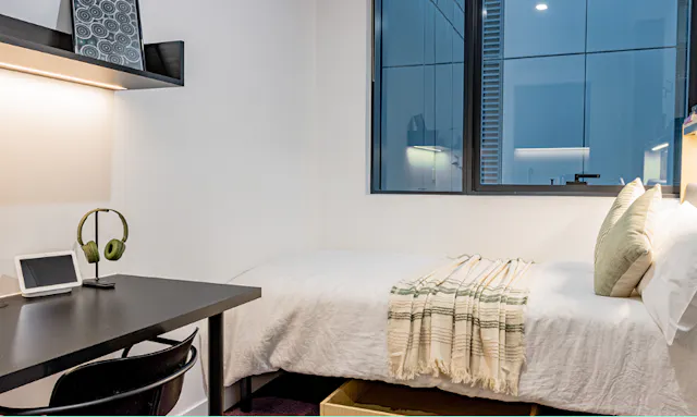 Cosy 2 Bed Apartment room image 1