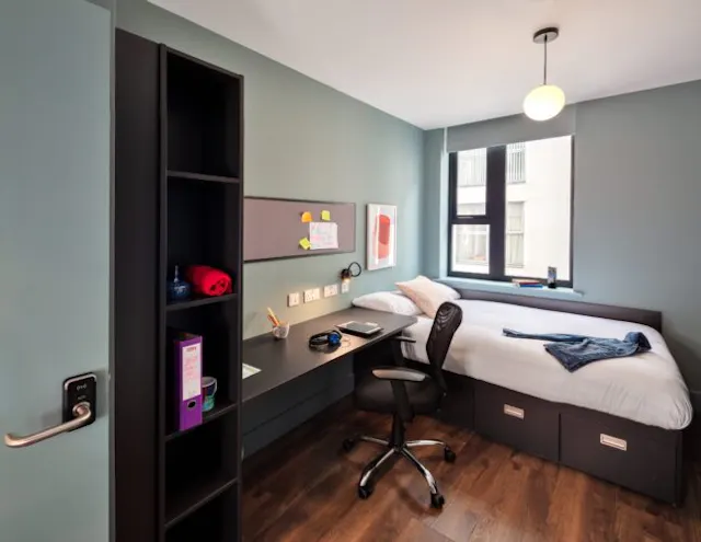 Marsh’s Yard Silver Ensuite room image 2