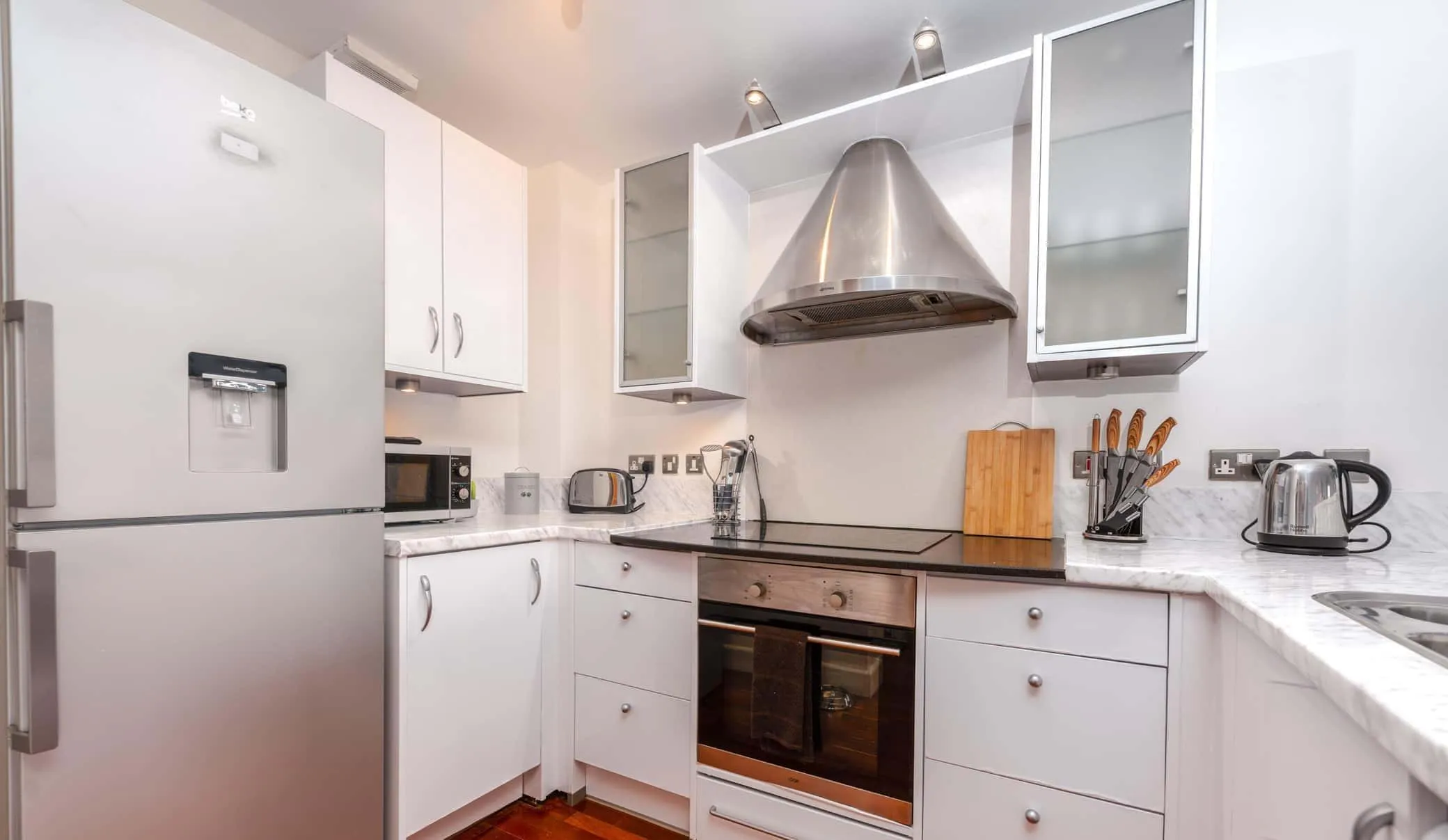 One room in 2 bedroom apartment KITCHEN 2
