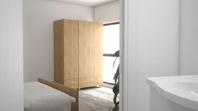 Accessible Studio Apartment with Window & Ensuite room image 2