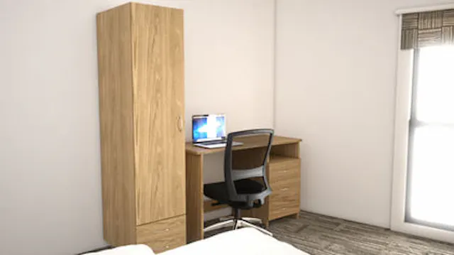 1 Bedroom in a 2 Bedroom Apartment with Window & Ensuite (+WC) room image 2