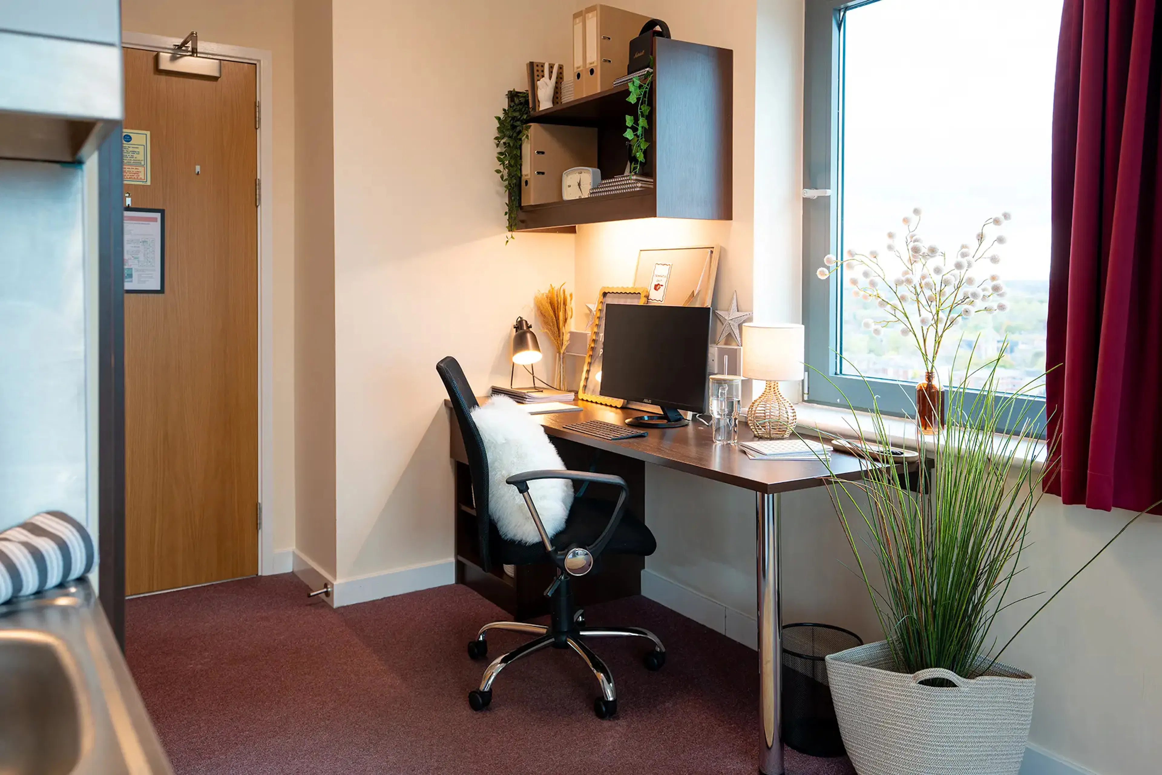 Deluxe Studio ROOM 1