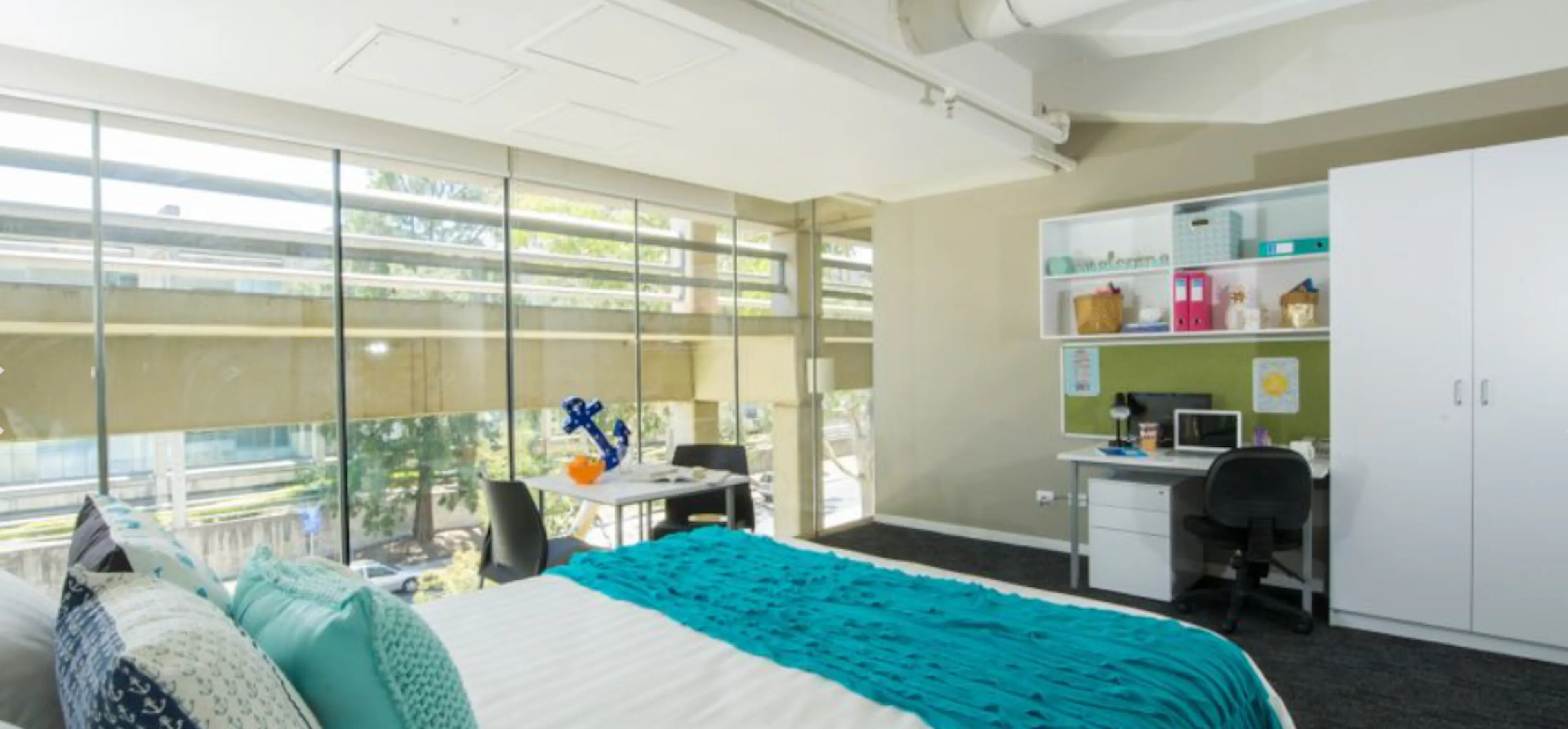 Premium Studio ROOM 3