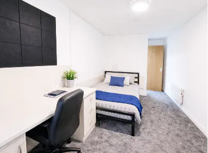 Deluxe En Suite (Truro Works)