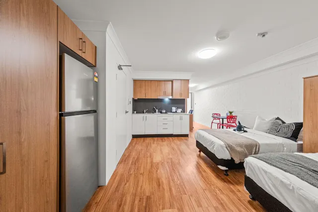 Deluxe Twin Share Studio room image 2
