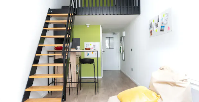 Duplex room image 2