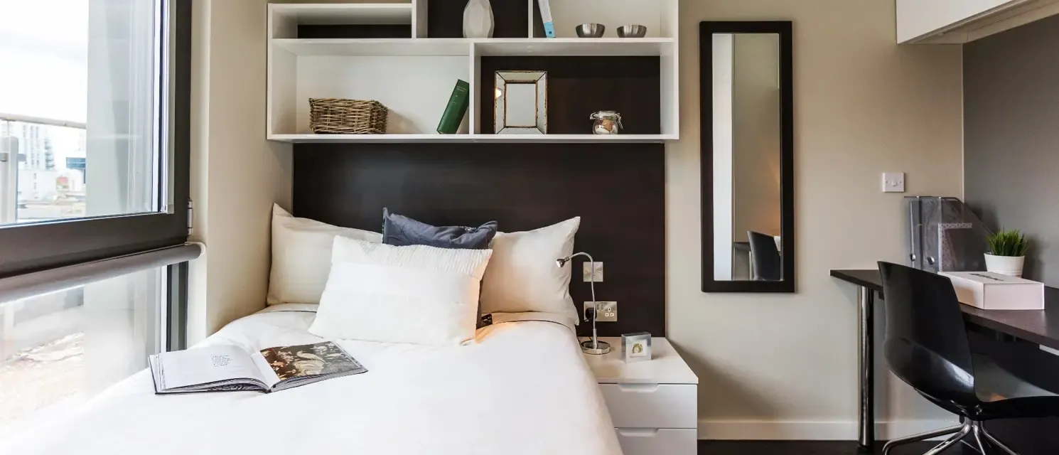 2 Bed Apartment-Mid Level