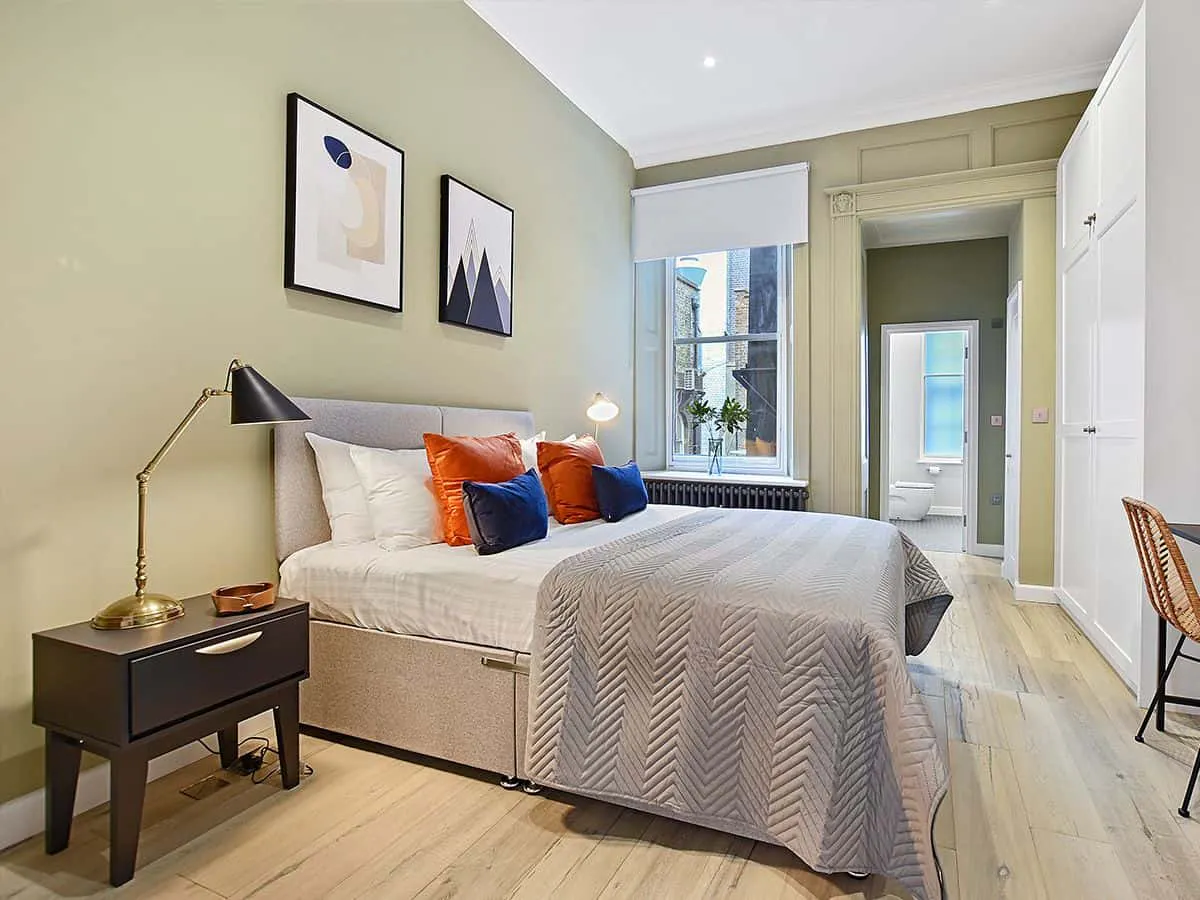 One room in 1 bedroom apartment ROOM
