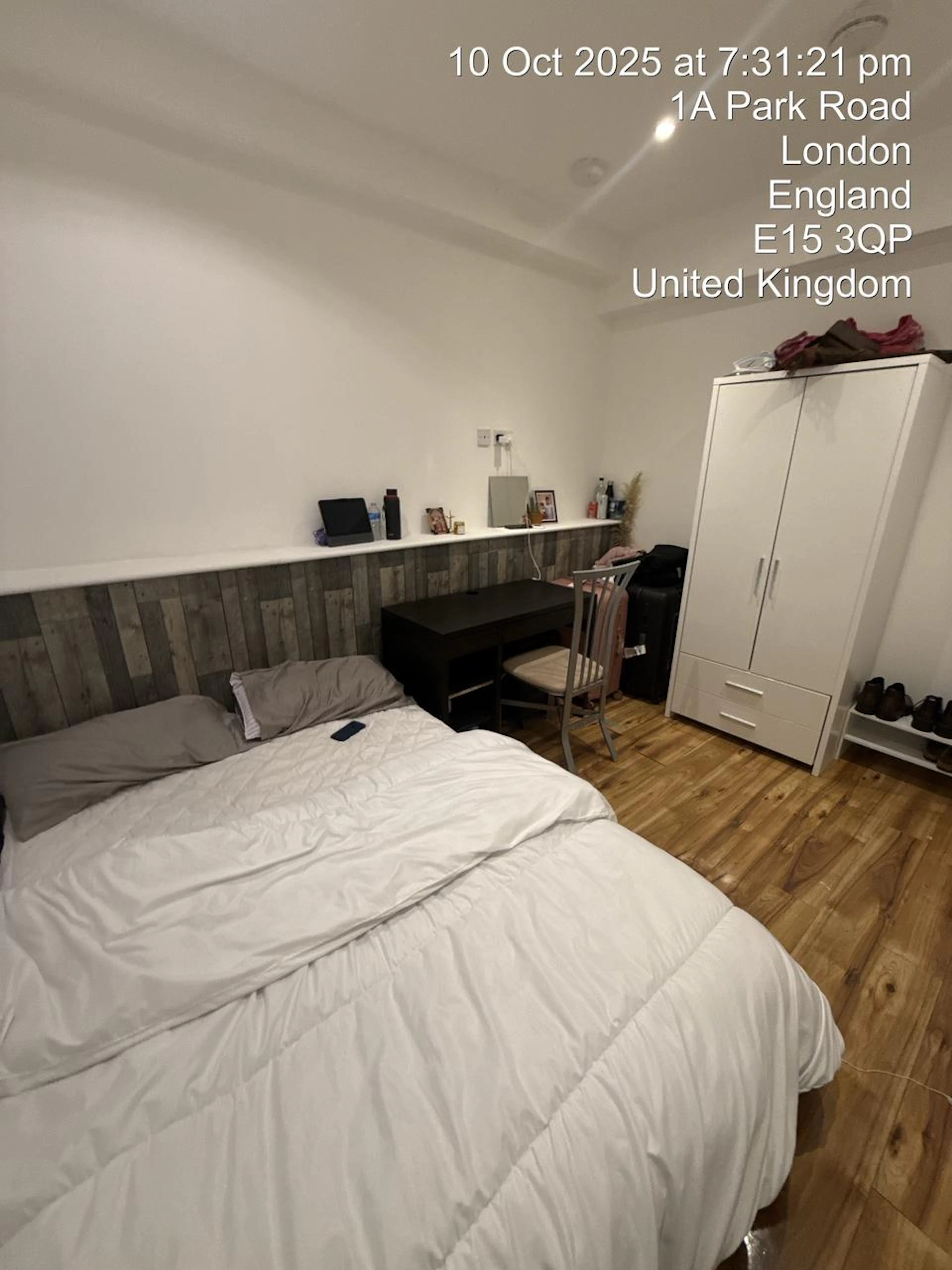 ROOM ROOM 4