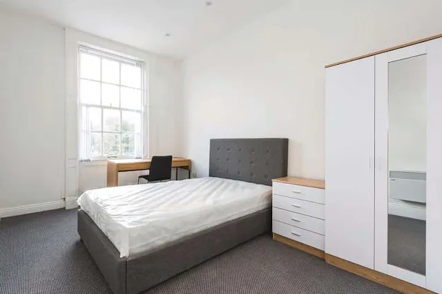 One room in 2 bedroom apartment room image 1
