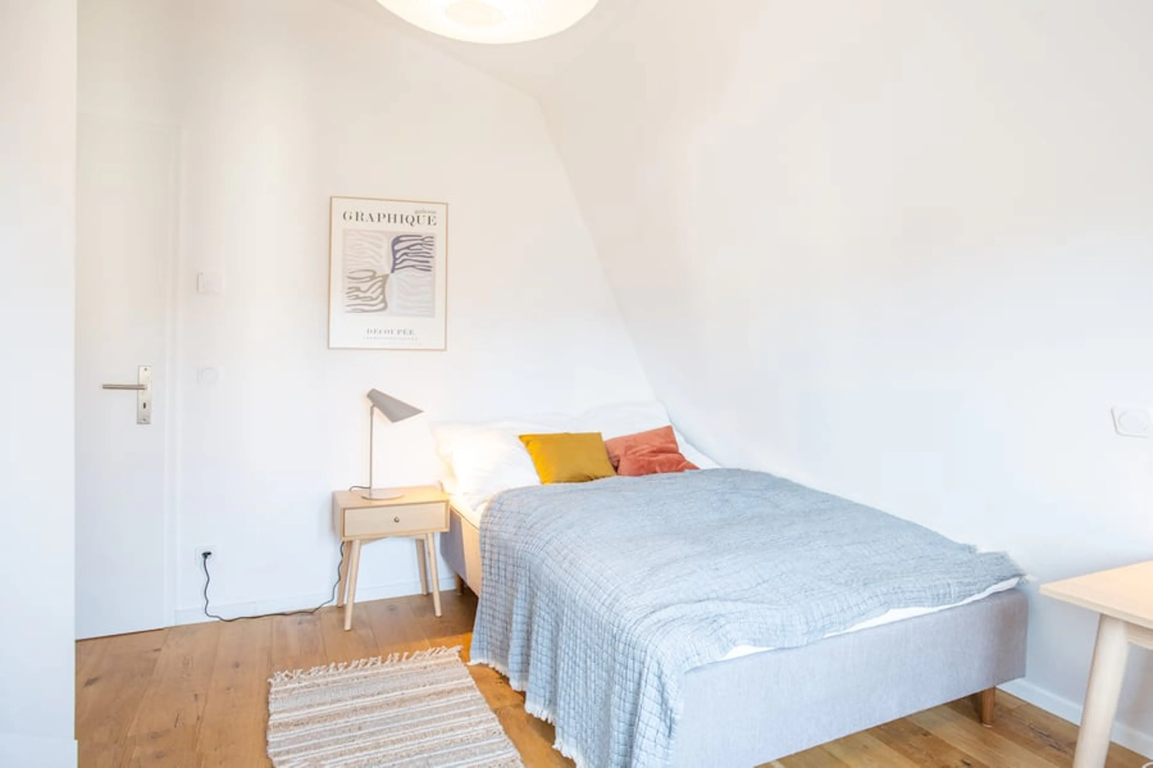 2 Bedroom Apartment ROOM 2