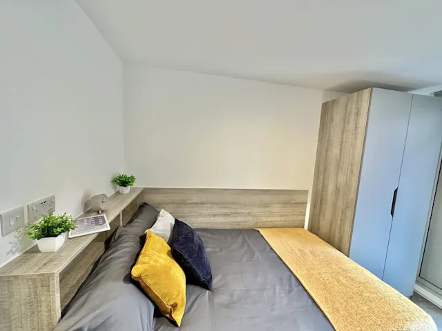 Standard En Suite (Ground Floor) room image 1