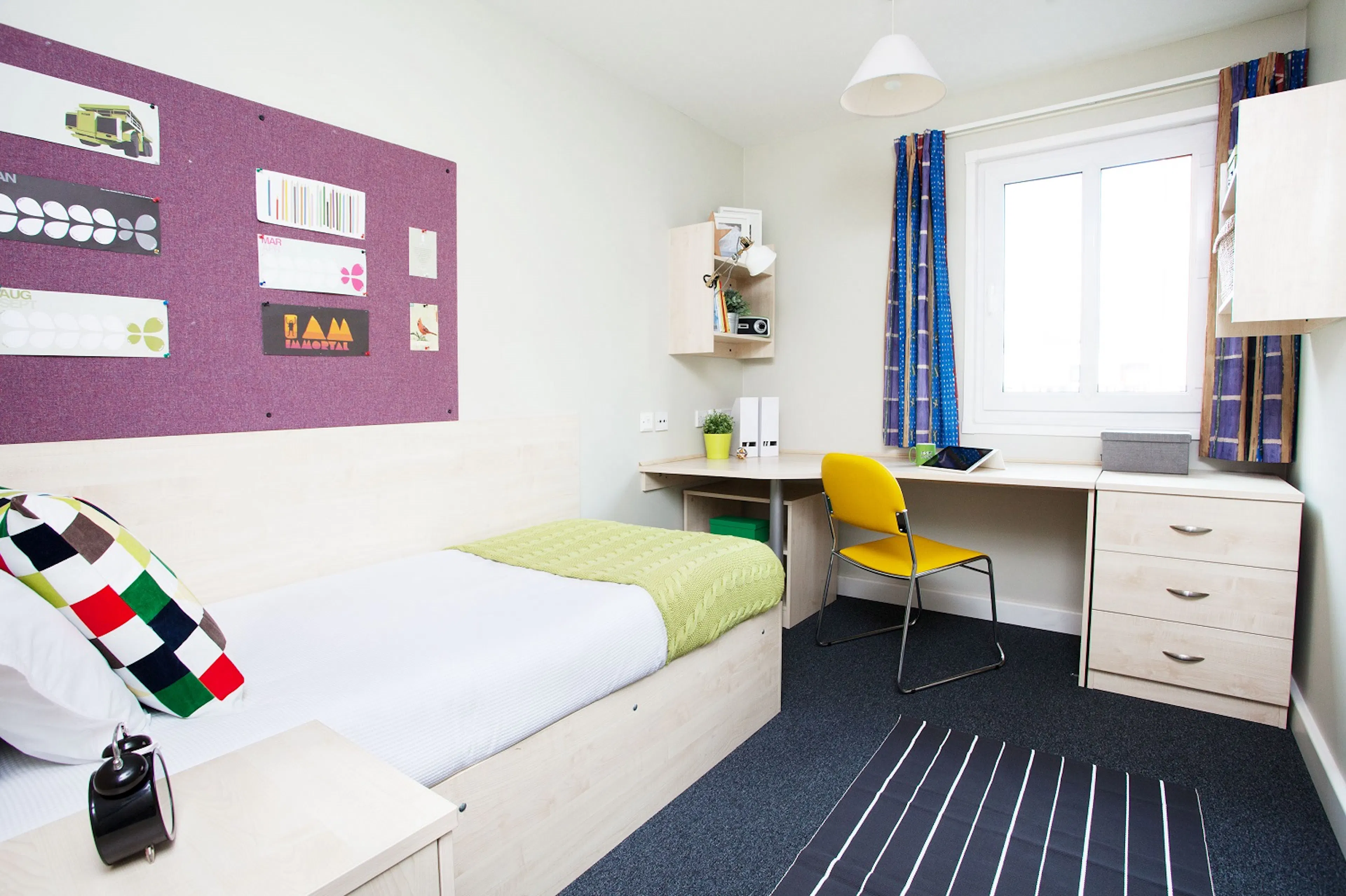 En-Suite, Basic ROOM 2
