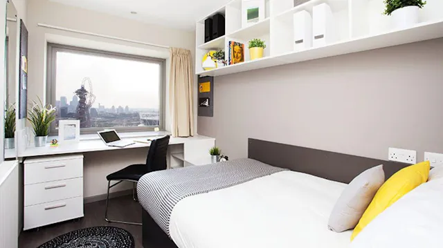 Ensuite room image 1