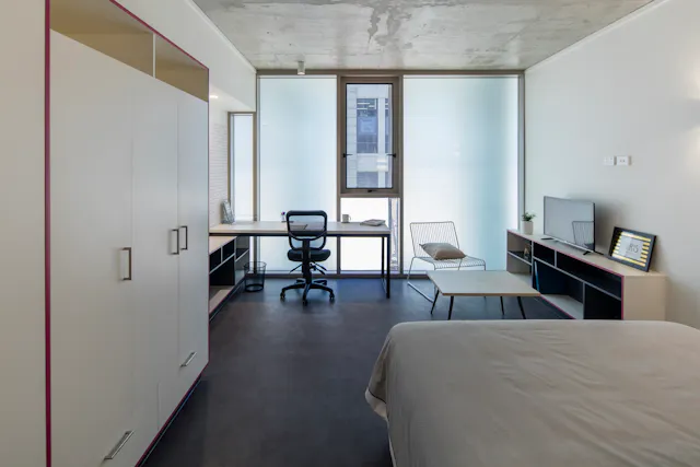 Executive Studio room image 2