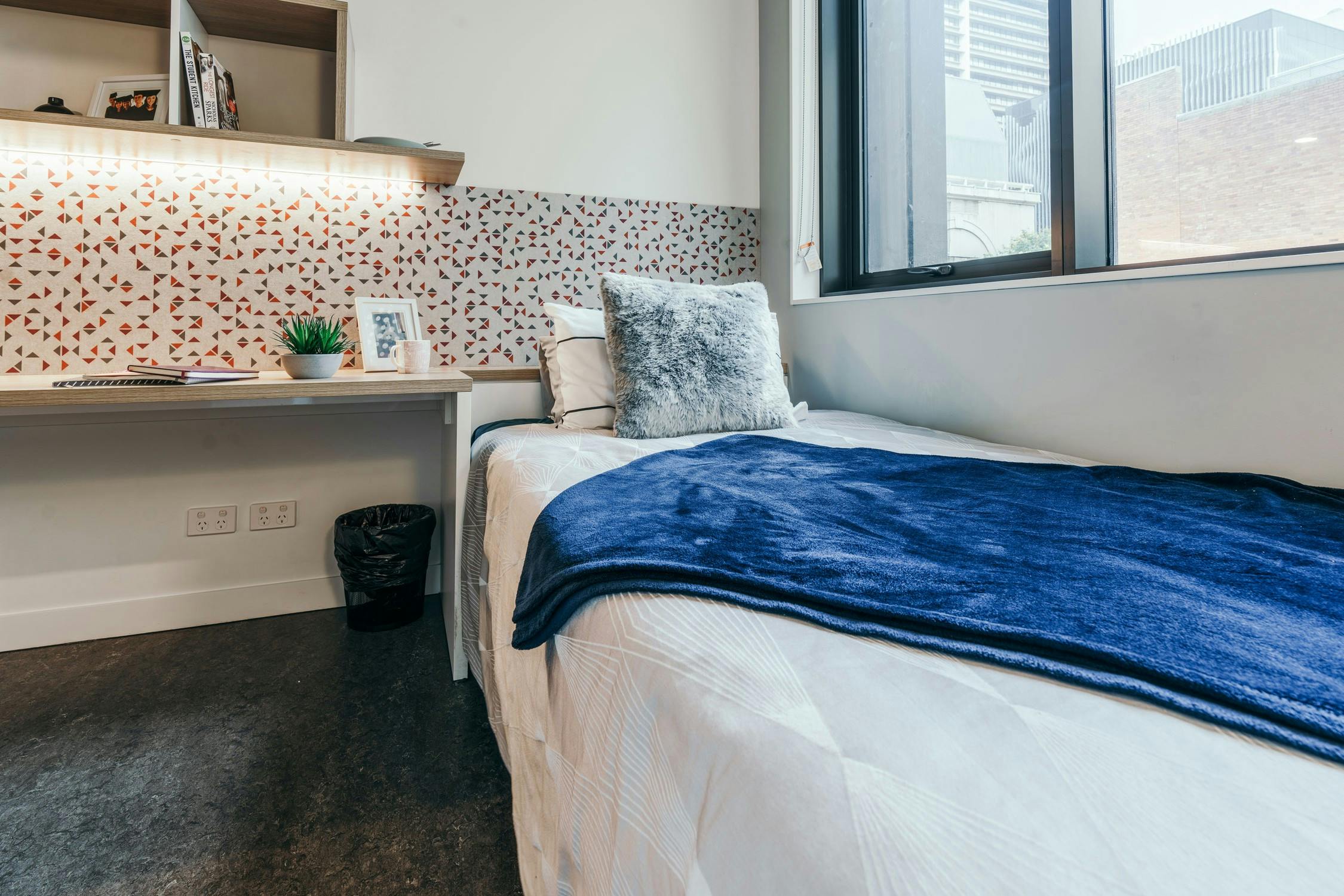student-one-elizabeth-street-brisbane-6 Bed Standard Apartment