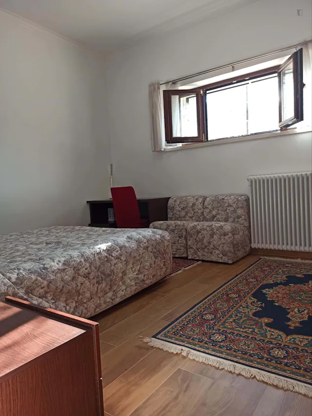 1 Bedroom Apartment room image 1