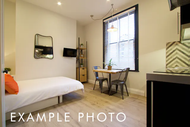 1 Bedroom Apartment room image 1