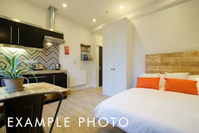 Flat 2, 160 Upper New Walk - 1 Bed Apartment