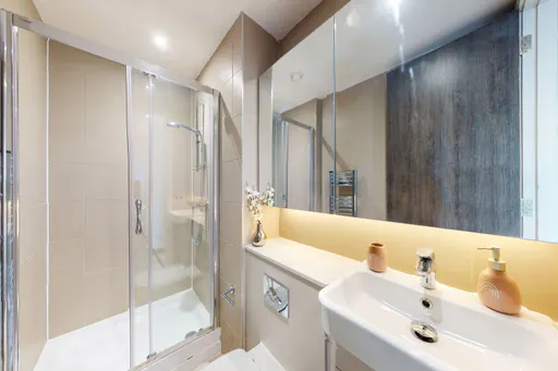 Gold 2 Bed Apartment Upper