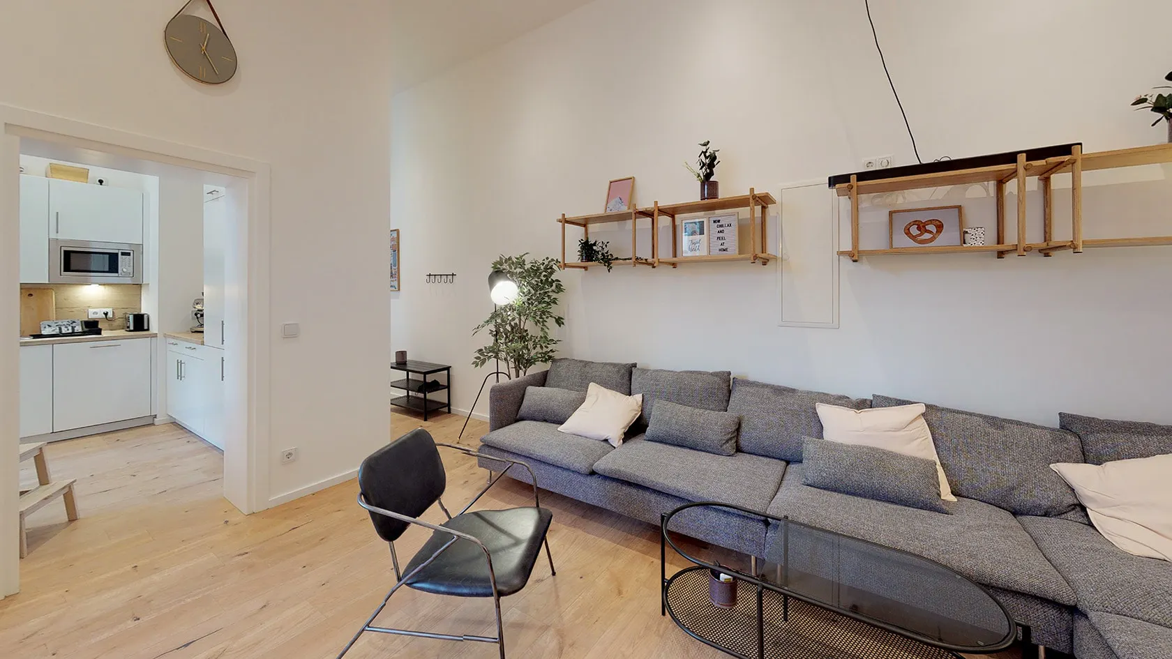 ROOM ROOM 1