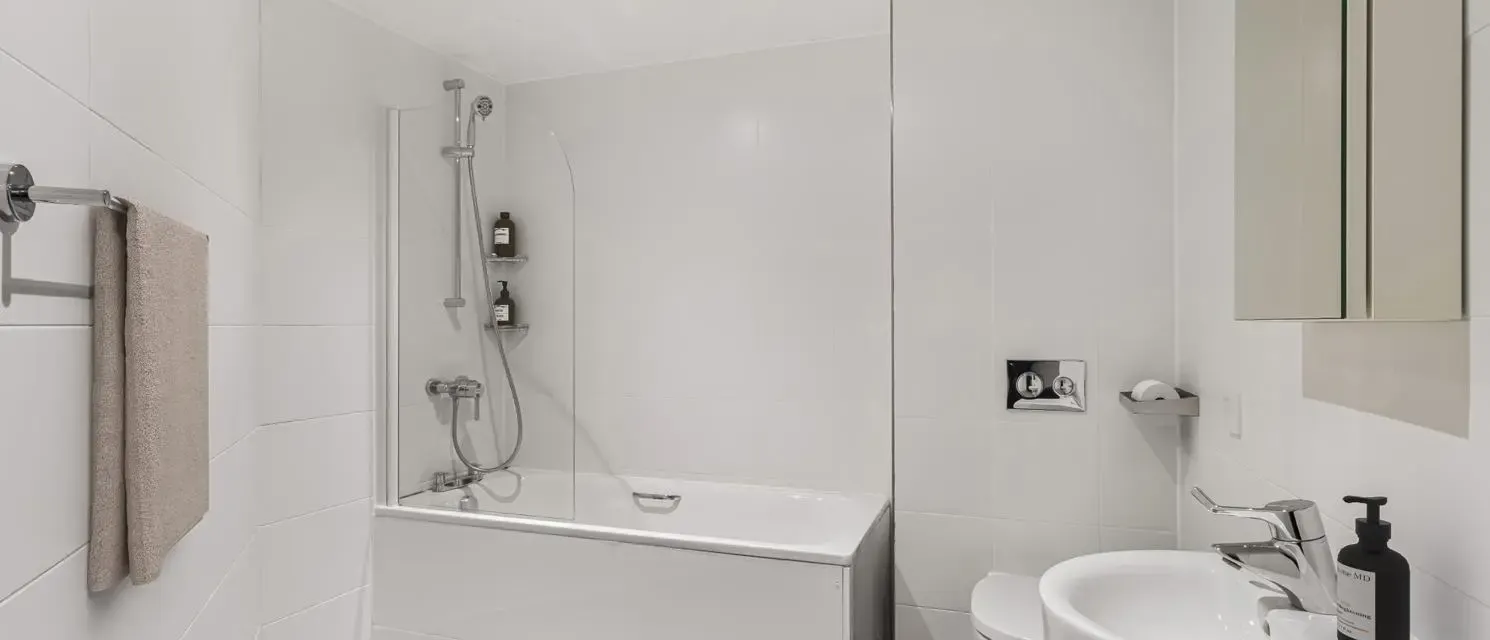 Gold studio Mid level