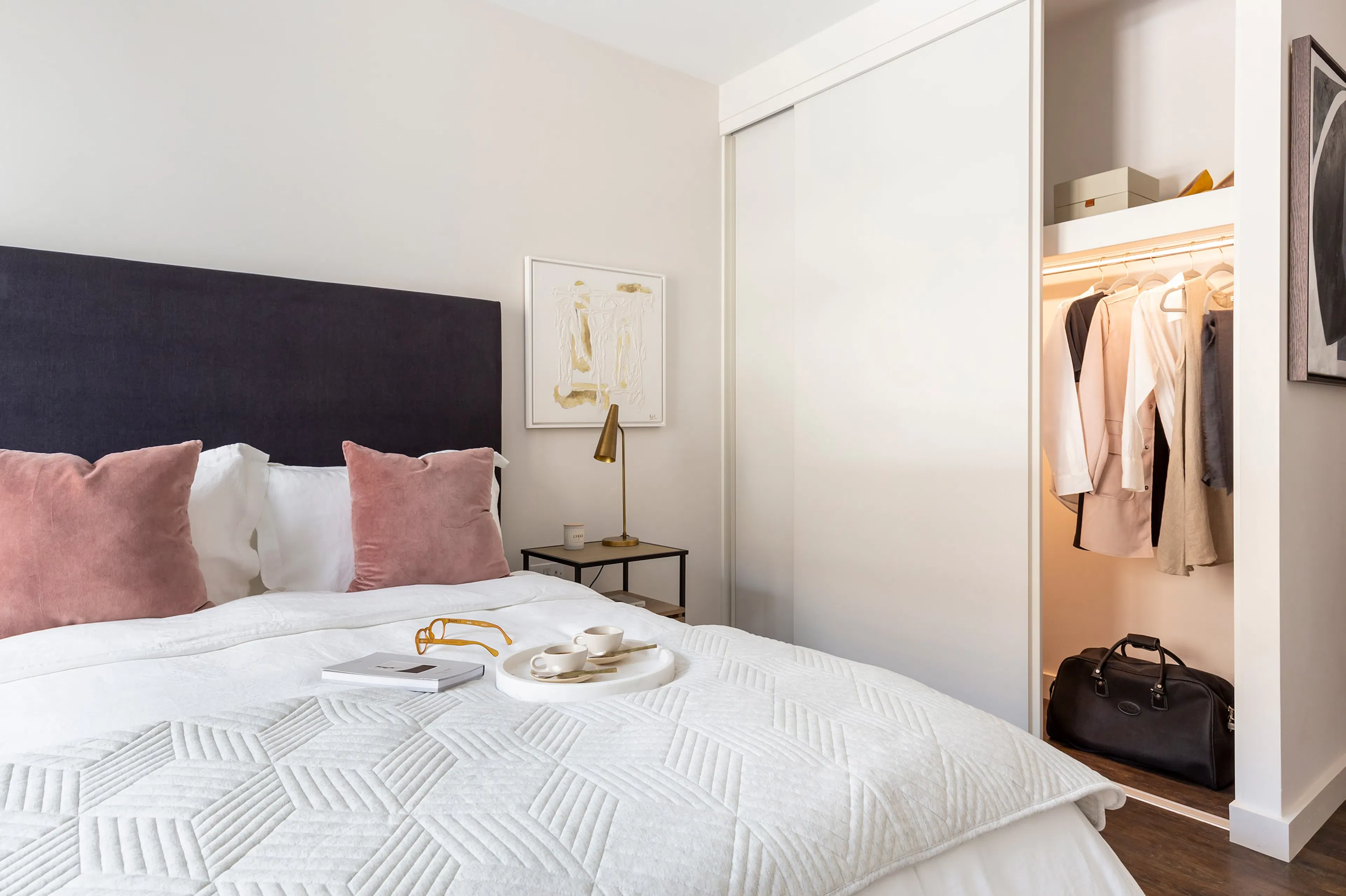 ROOM ROOM 2