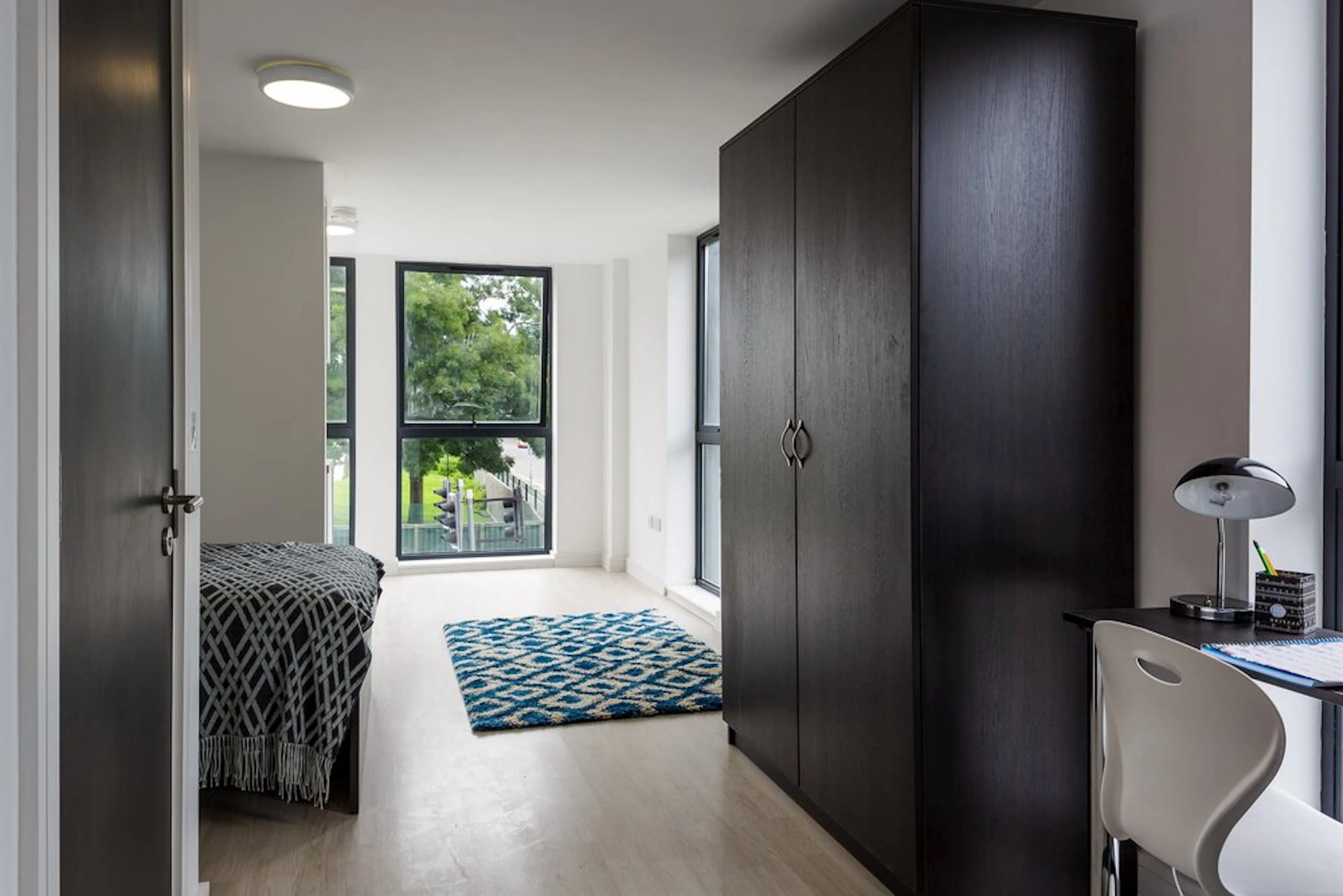 Studio ROOM 1