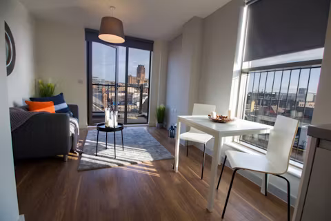 one-wolstenholme-square-liverpool-ROOM