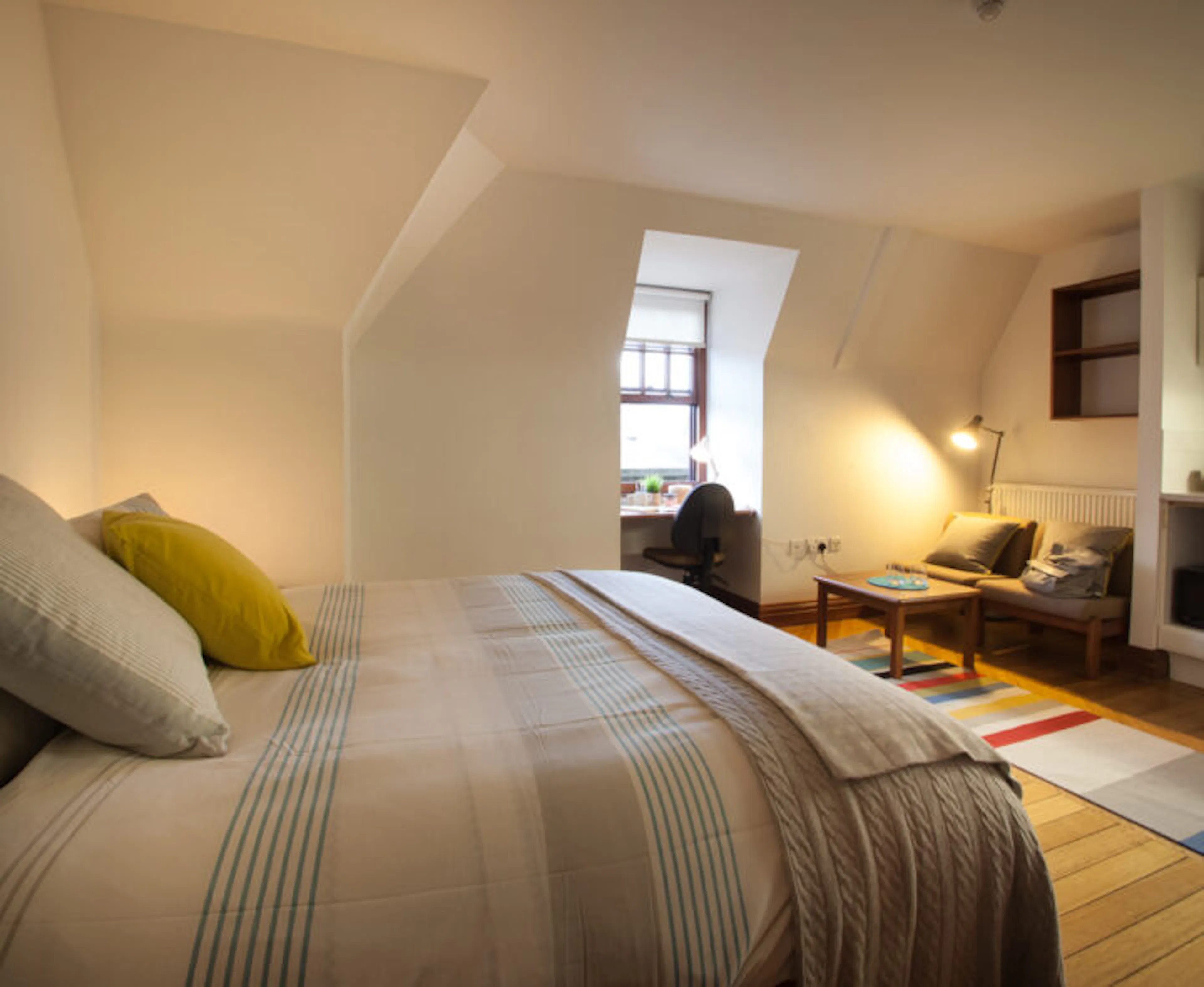 ROOM ROOM 3