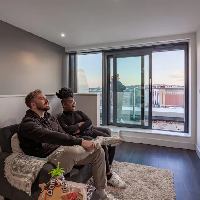 Duplex Studio room image 3