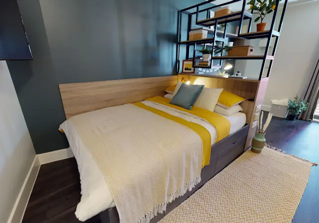 Platinum Studio  room image 1