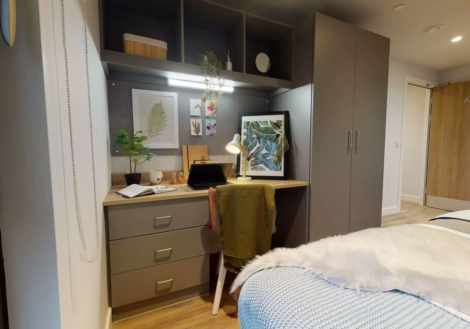 Platinum En Suite Plus