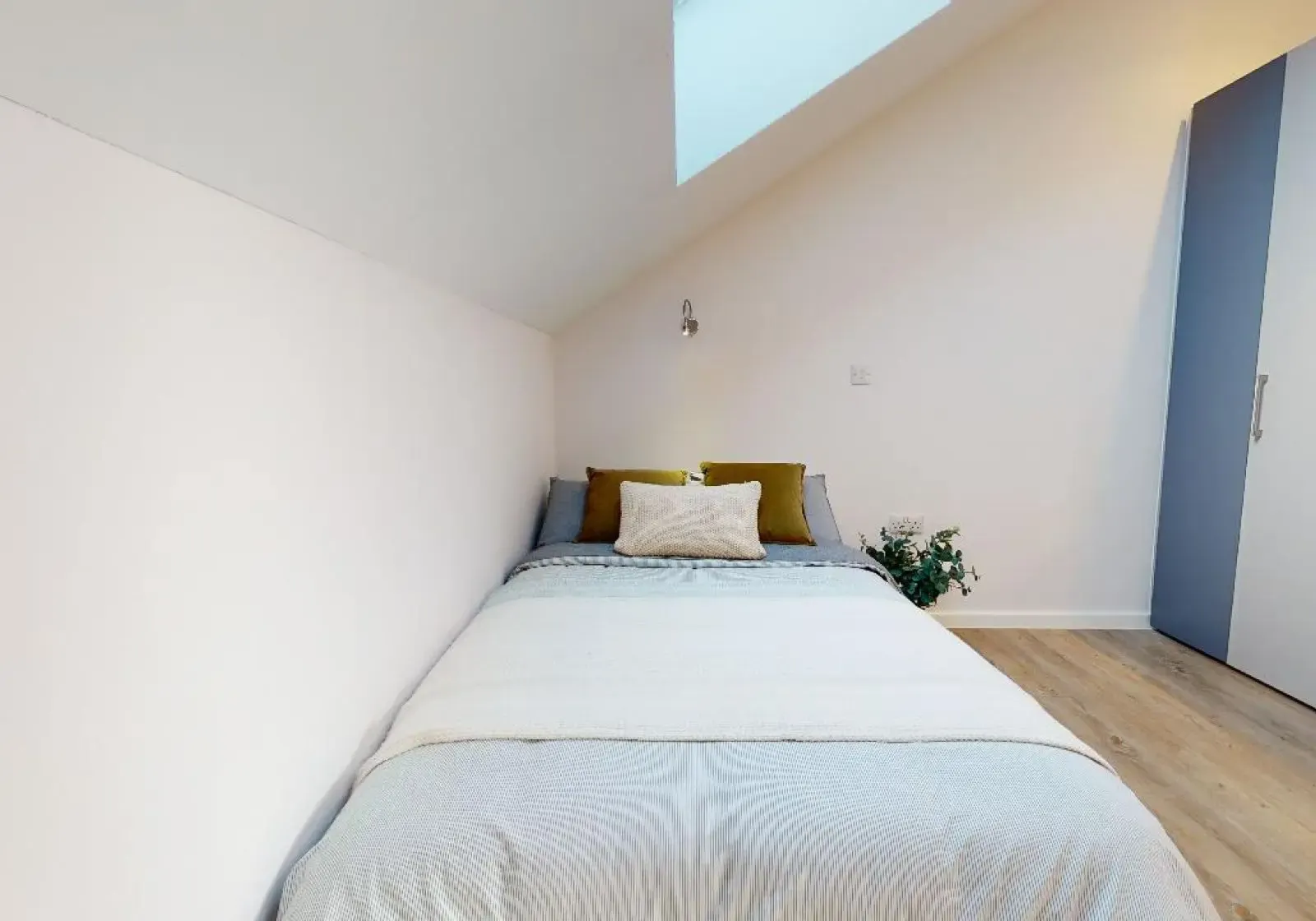 Silver 2 Bed Apartment