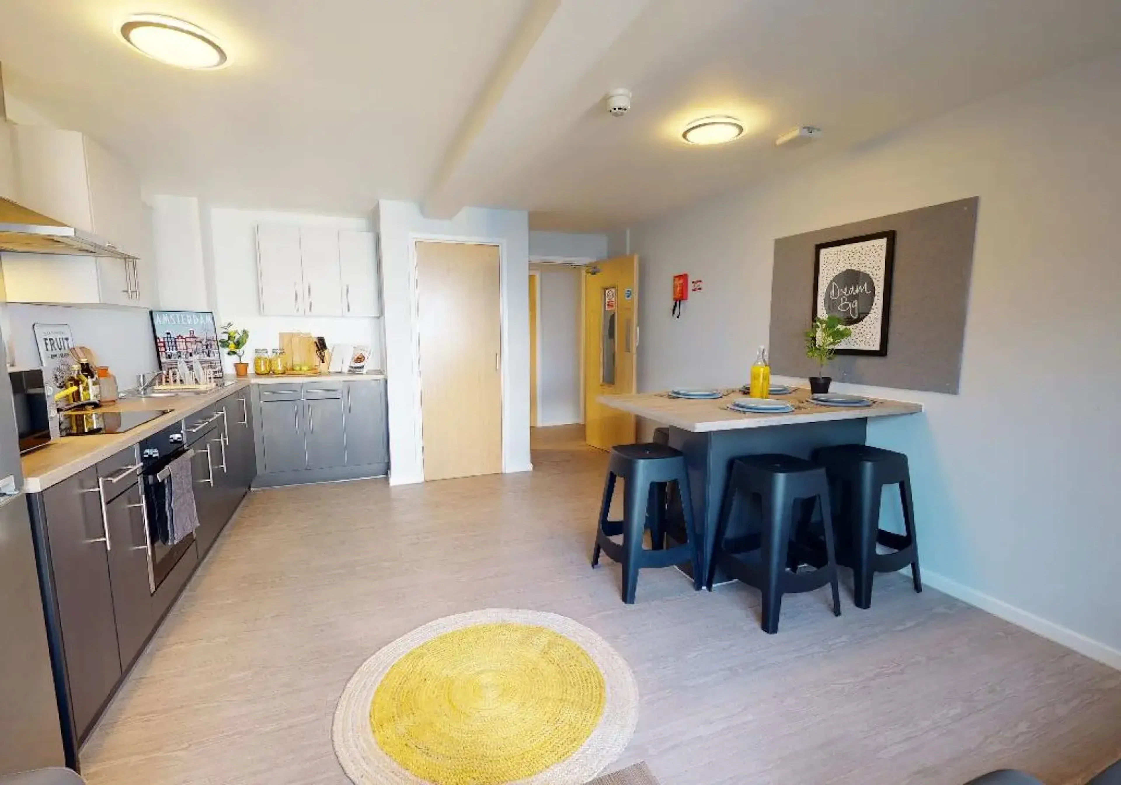 Gold En Suite ROOM 2