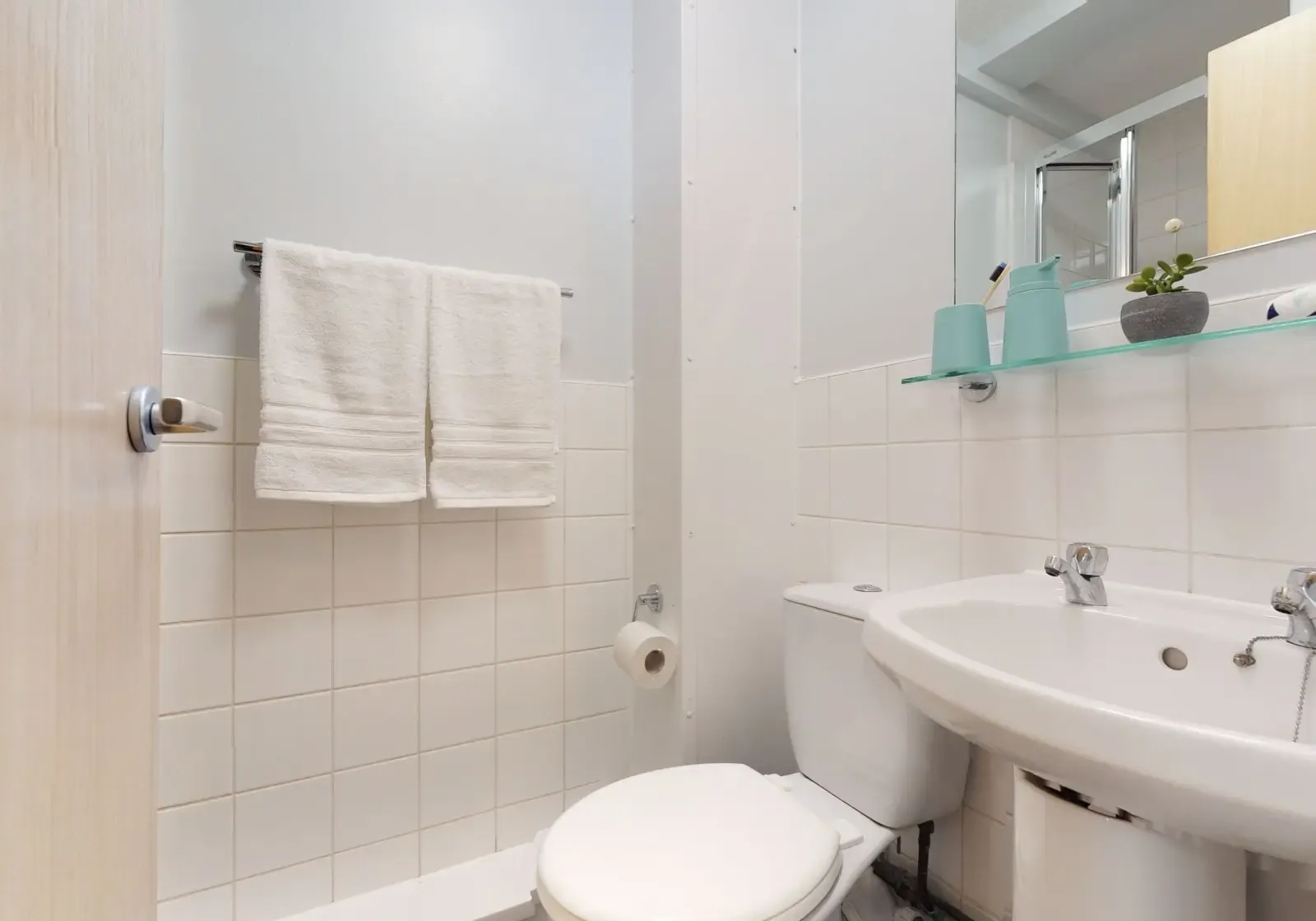 Bronze En Suite Plus