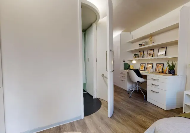 Diamond Studio room image 5