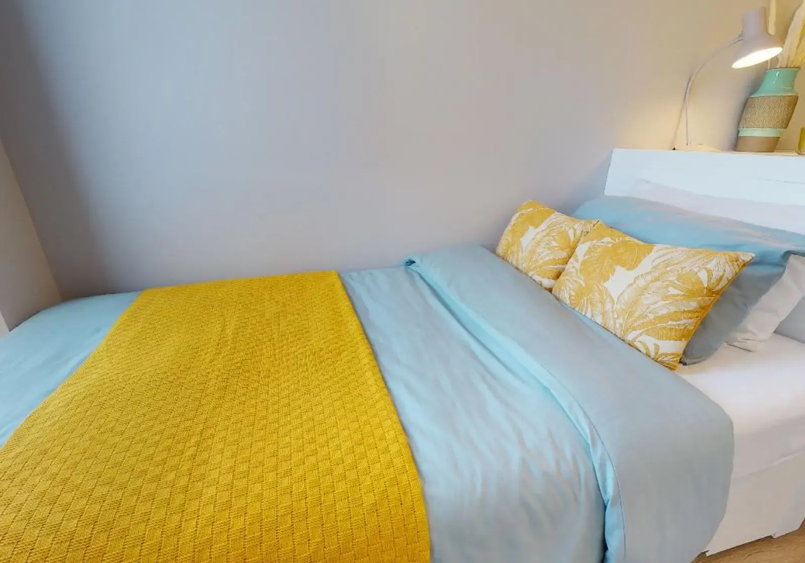 iq-east-court-london-Bronze Studio