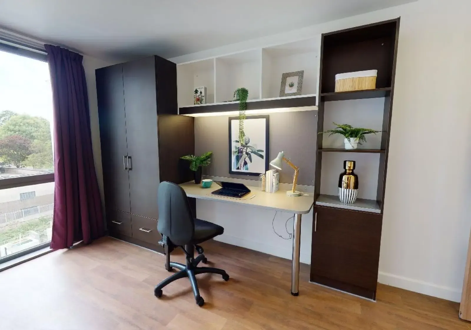 Platinum En Suite