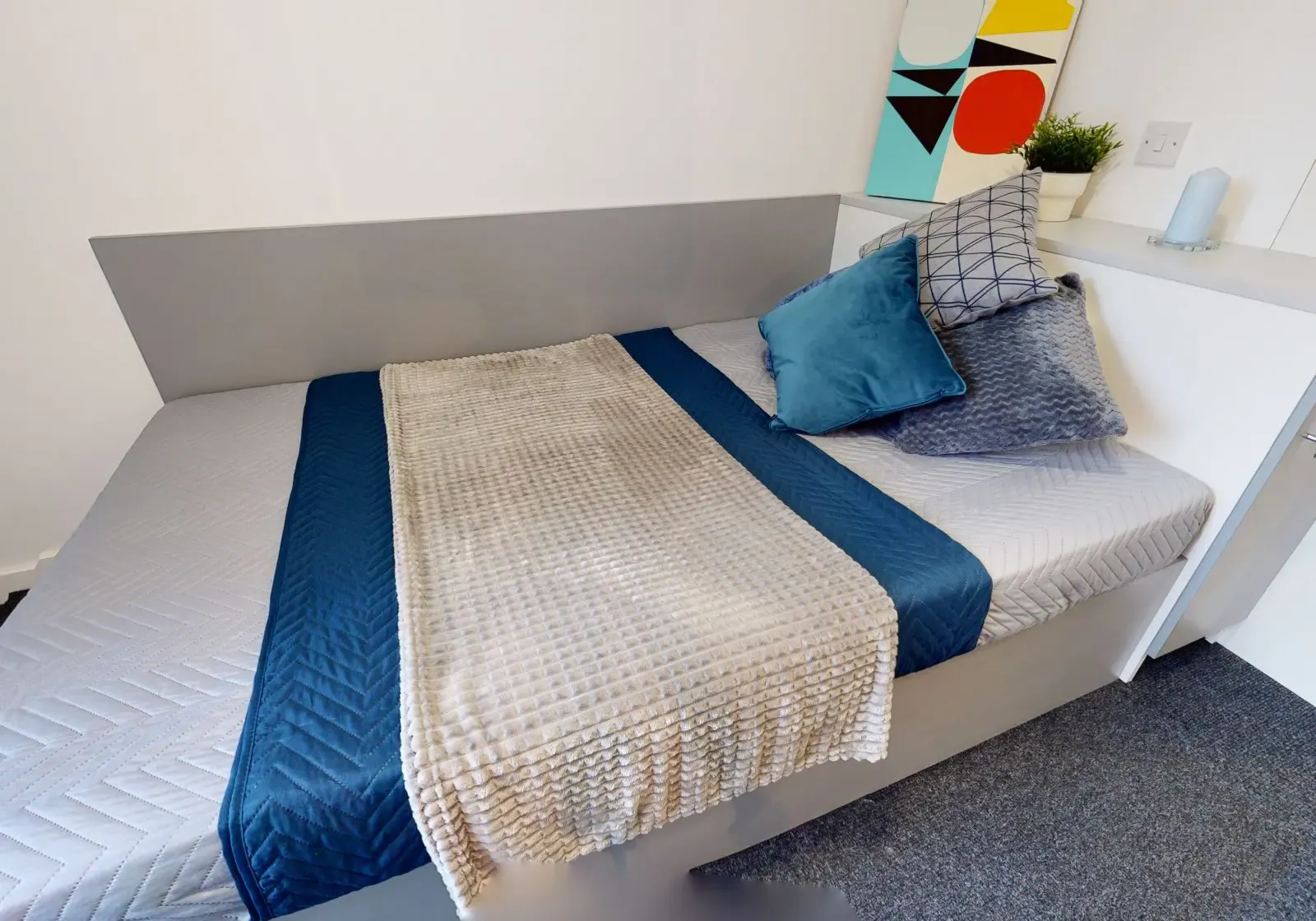 Bronze En Suite Plus