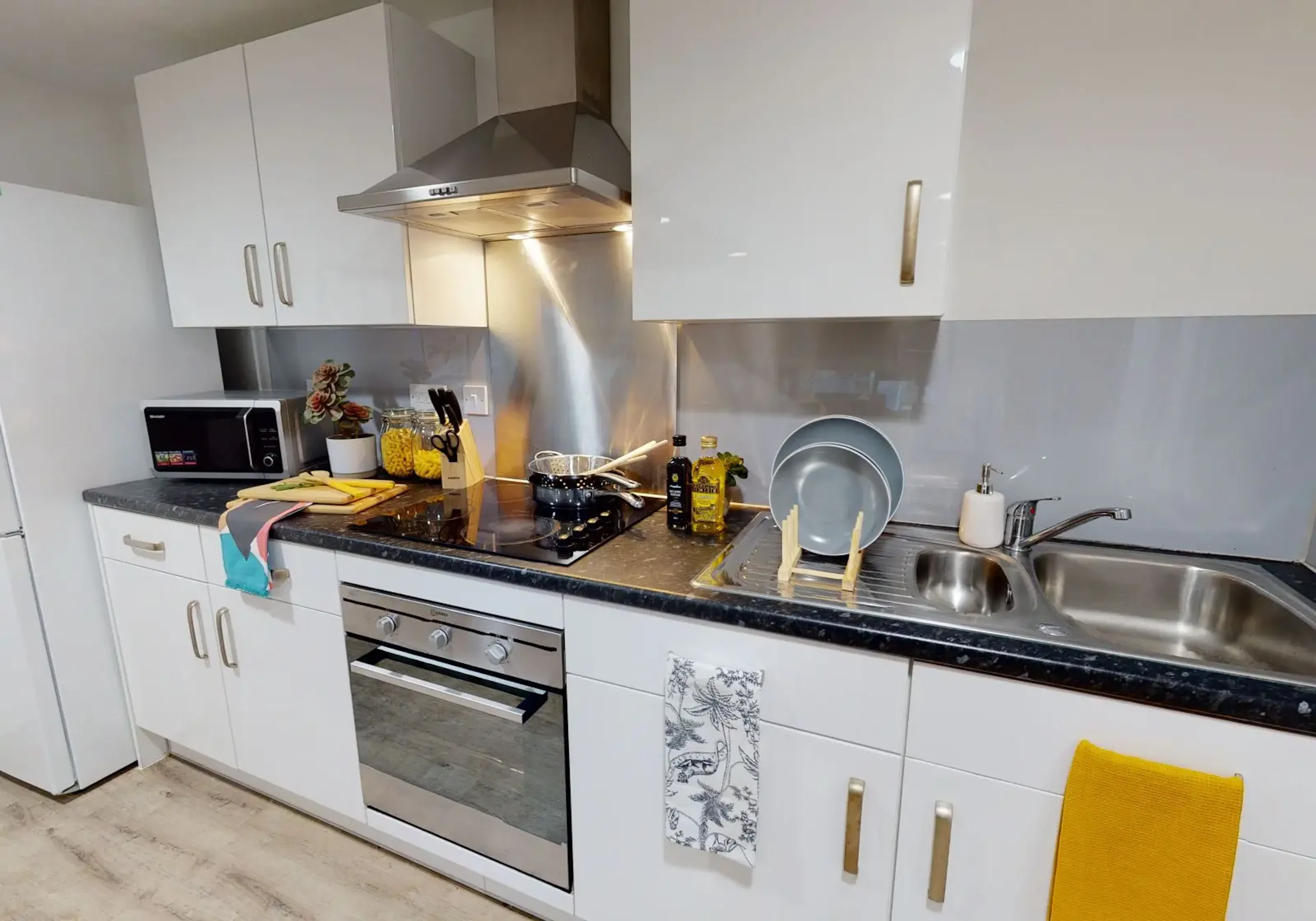 Copper En Suite KITCHEN 4