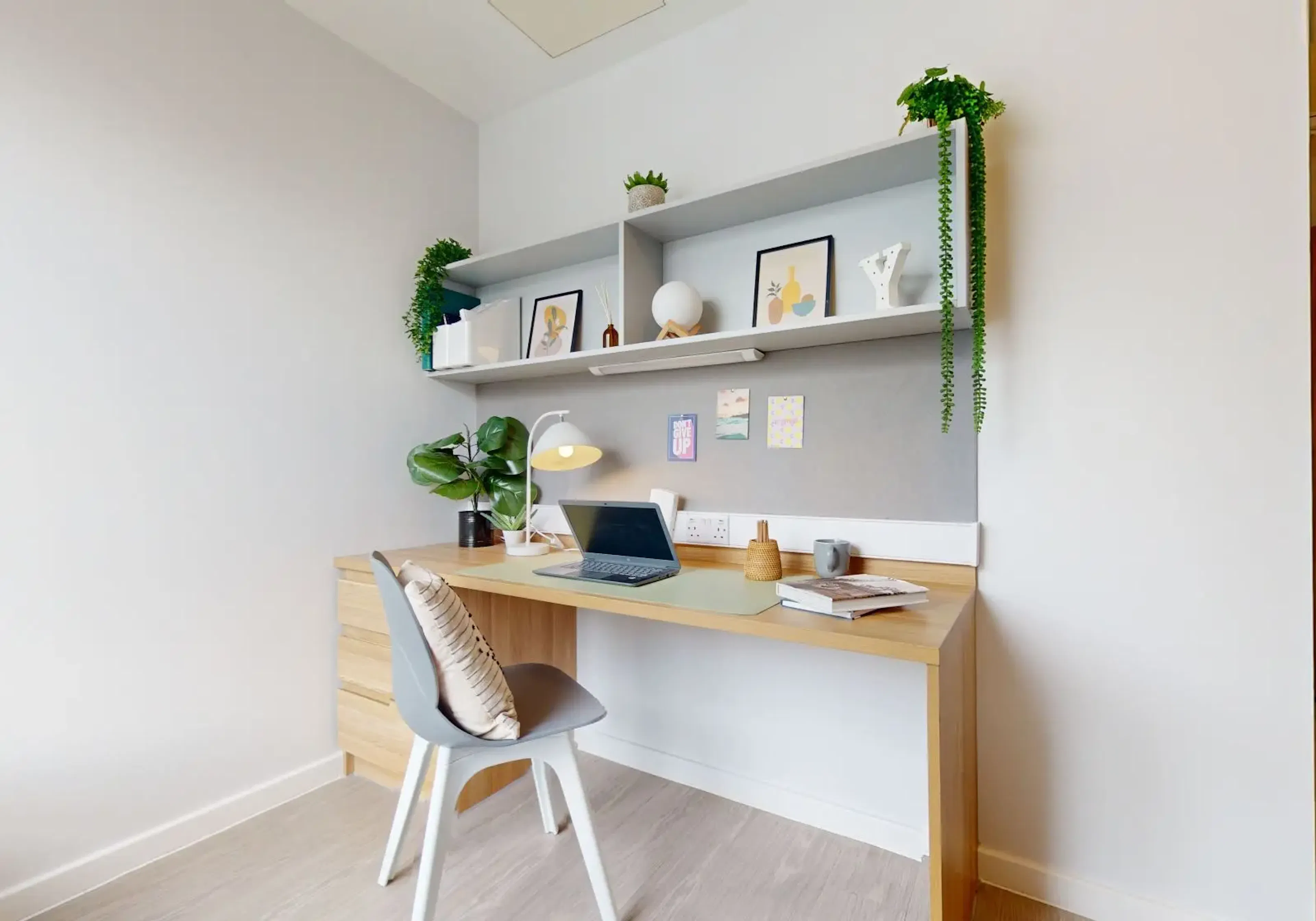 Gold Studio ROOM 4