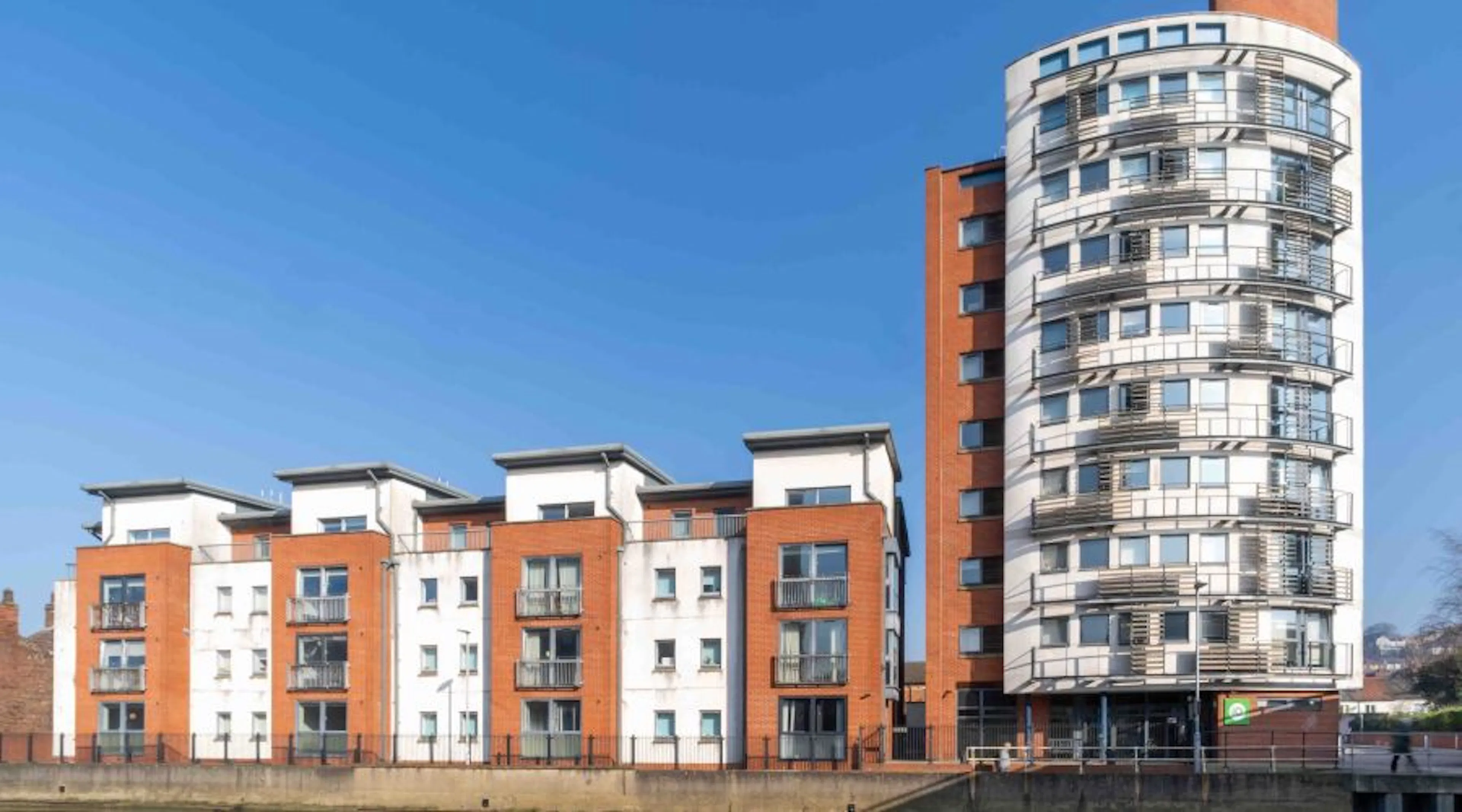 iQ Hayes Wharf