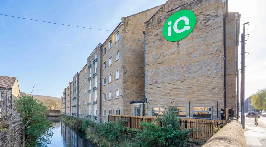 iQ Little Aspley House-Huddersfield-BUILDING-1