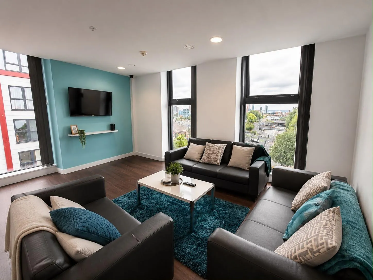 Premium Ensuite, Top Floor,