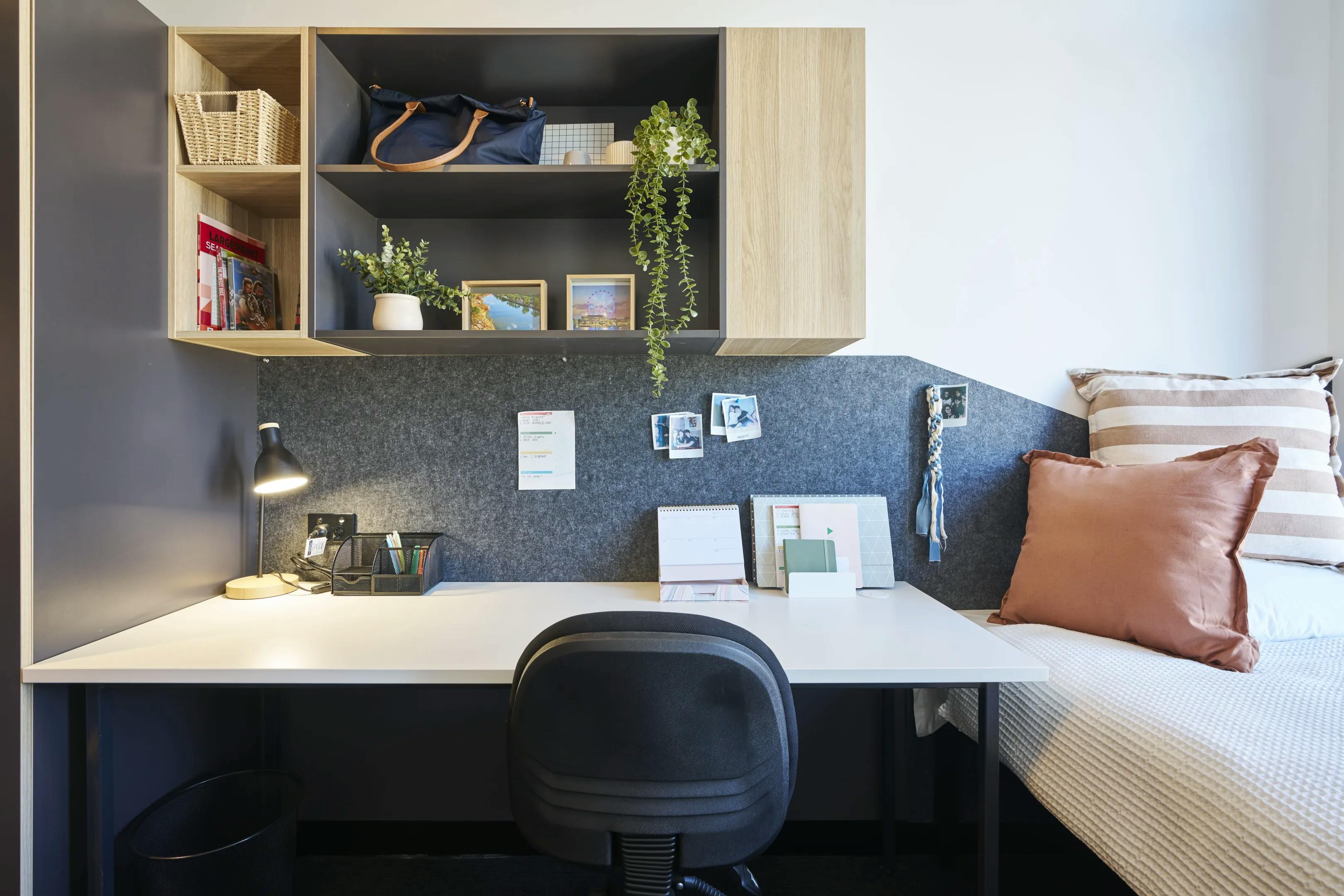 lincoln-house-melbourne-Standard Room