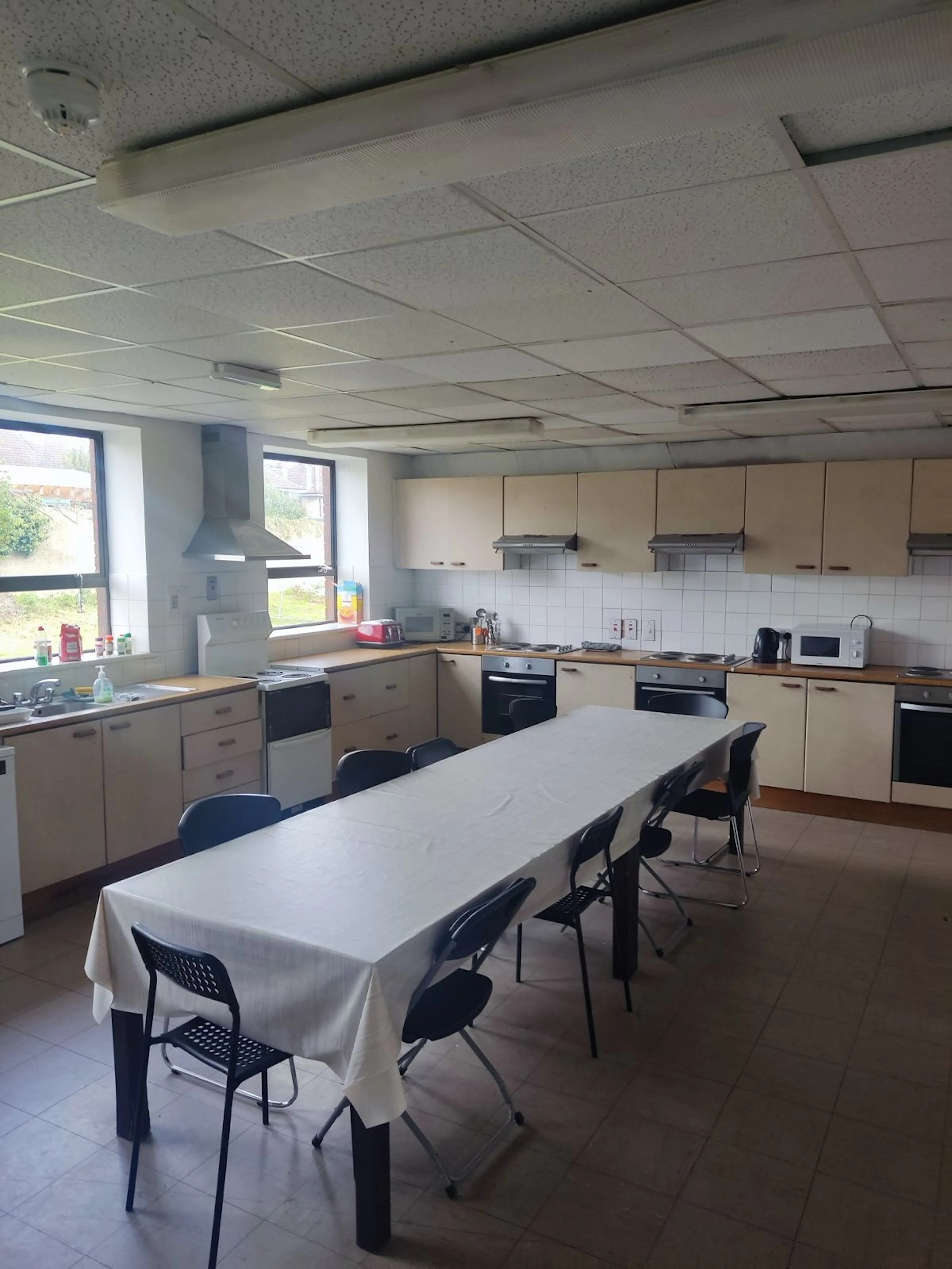 KITCHEN KITCHEN 4