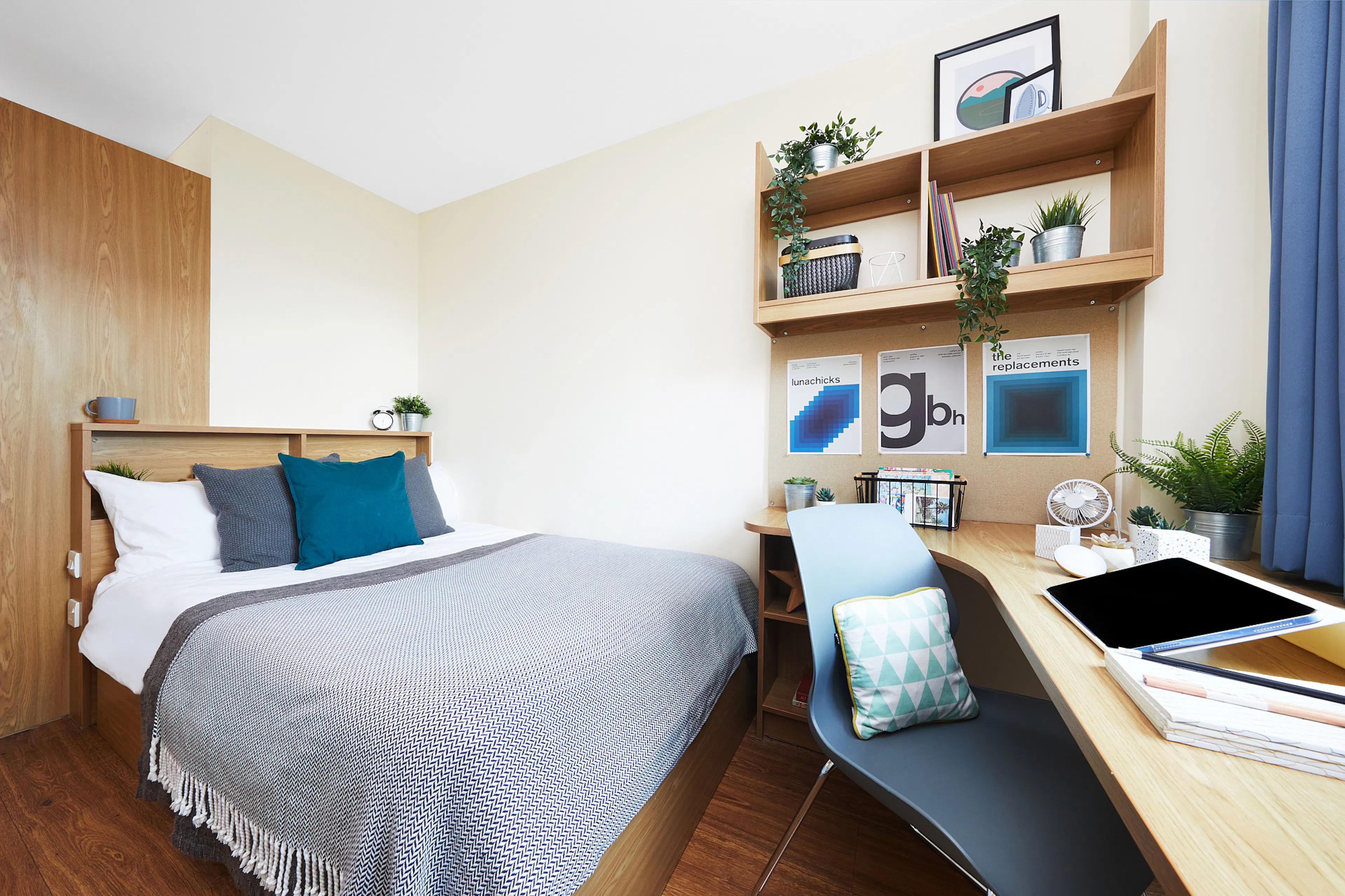 Gold Ensuite ROOM 3